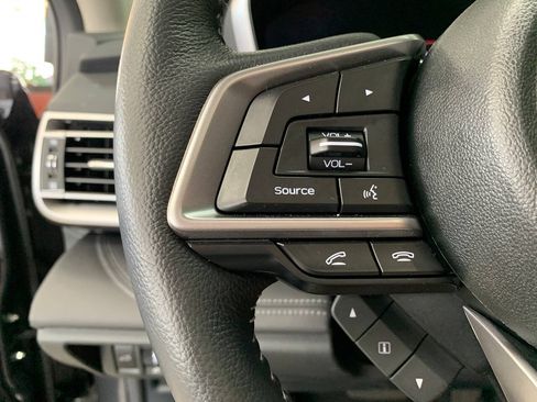 Used 2021 Subaru Outback Limited AWD/4WD image 8