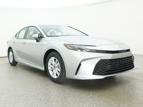 New 2026 Toyota Camry LE image 30