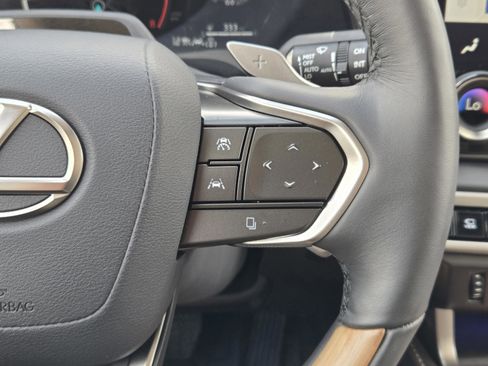 Used 2025 Lexus RX 350 Premium Plus w/ Convenience Package FWD image 28