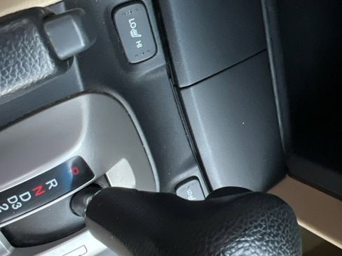 Used 2010 Honda Accord EX-L image 33