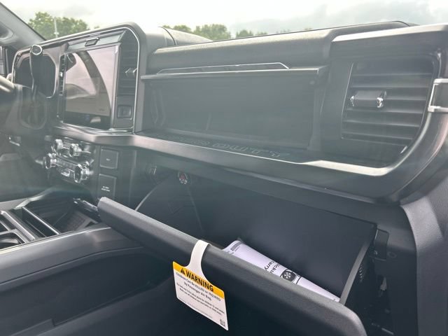 New 2026 Ford F250 Lariat w/ Black Appearance Package AWD/4WD image 14