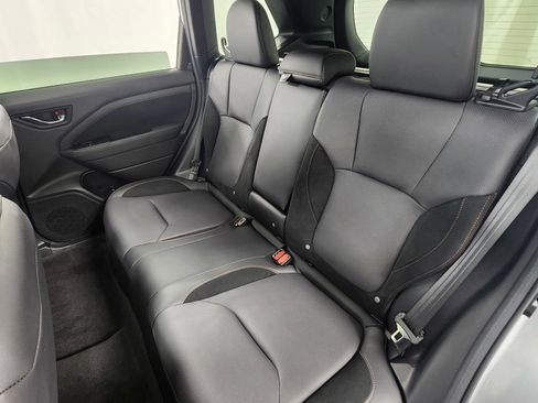 Certified 2026 Subaru Forester Touring AWD/4WD image 14