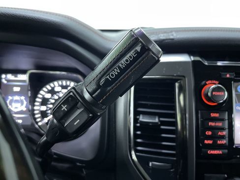 Used 2017 Nissan Titan Platinum Reserve image 26