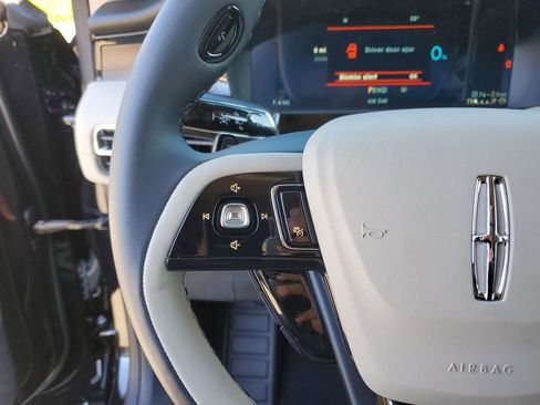 New 2026 Lincoln Corsair Grand Touring image 24