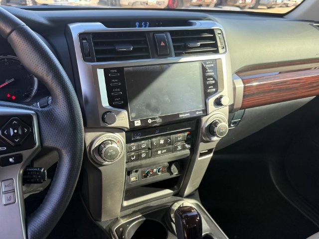Used 2023 Toyota 4Runner Limited AWD/4WD image 19