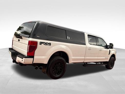 Used 2022 Ford F350 Lariat w/ Black Appearance Package AWD/4WD image 8