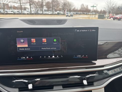 New 2026 BMW X7 xDrive40i image 14