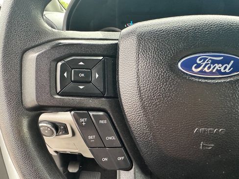 Used 2017 Ford F250 XLT image 26