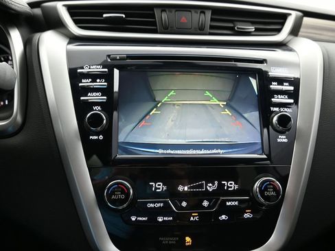 Used 2016 Nissan Murano S w/ Navigation Package FWD image 17