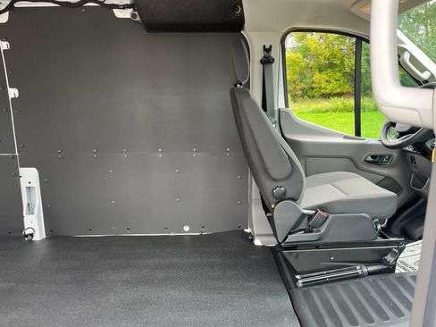 Used 2024 Ford Transit 350 148 Low Roof AWD w/ Load Area Protection Package image 21