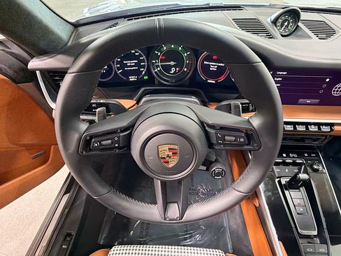 Used 2024 Porsche 911 Turbo image 36