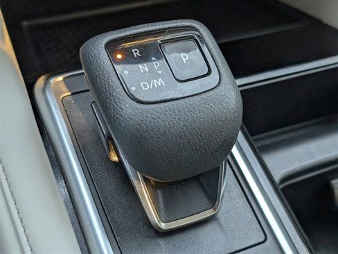 Certified 2024 Nissan Pathfinder SL w/ SL Premium Package image 19