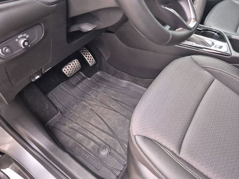 Certified 2026 Buick Encore GX Preferred w/ Advanced Technology Package FWD image 20
