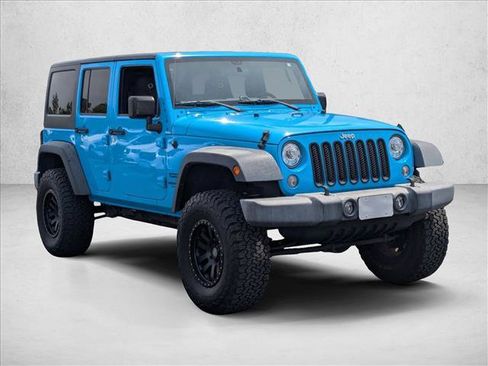 Used 2017 Jeep Wrangler Unlimited Sport w/ Connectivity Group AWD/4WD image 3