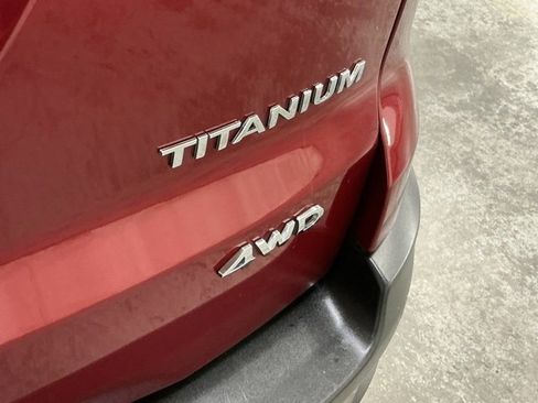 Used 2018 Ford EcoSport Titanium image 7