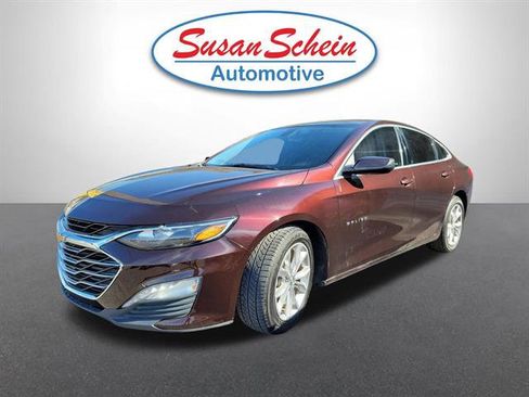 Used 2021 Chevrolet Malibu LT image 1