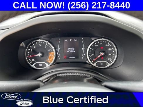 Used 2020 Jeep Renegade Latitude w/ Popular Equipment Group FWD image 10