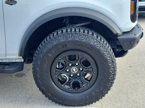 Certified 2024 Ford Bronco Wildtrak AWD/4WD image 12