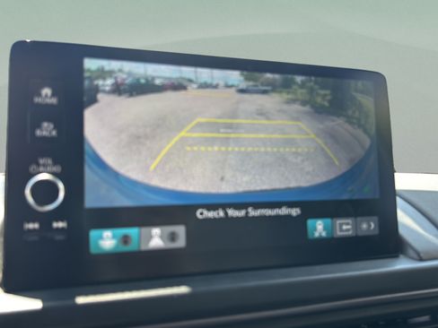 Certified 2024 Honda Pilot TrailSport image 26