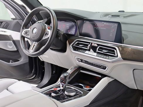 Used 2023 BMW X5 M w/ Competition Package image 39