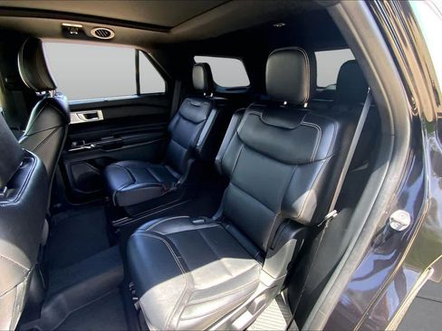 Used 2023 Ford Explorer ST w/ Equipment Group 401A AWD/4WD image 19