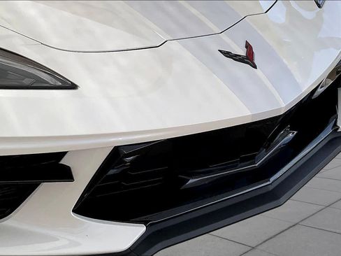 Used 2023 Chevrolet Corvette Stingray Premium Conv w/ Z51 Performance Package RWD image 27