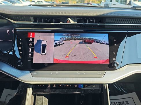 Used 2024 Jeep Wagoneer Launch Edition image 28