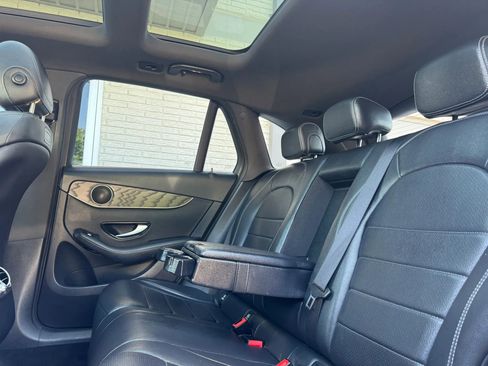 Used 2018 Mercedes-Benz GLC 300 image 18