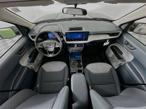 New 2025 Ford Maverick XLT w/ XLT Luxury Package image 30