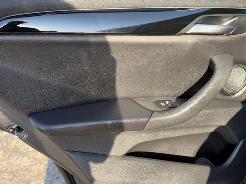 Used 2018 BMW X1 xDrive28i image 37