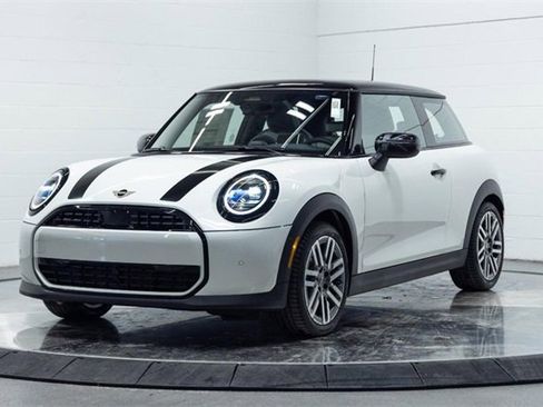 New 2026 MINI Cooper 2-Door Hardtop image 6