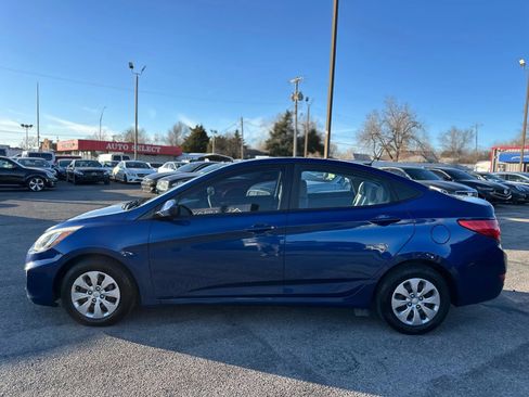 Used 2015 Hyundai Accent GLS image 9