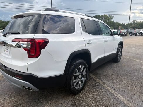 Used 2023 GMC Acadia SLT FWD image 5
