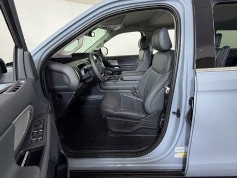 New 2026 Ford Expedition Active RWD image 10