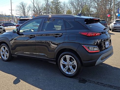 Used 2023 Hyundai Kona SEL image 6