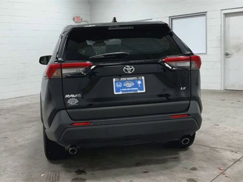 Used 2023 Toyota RAV4 LE image 2