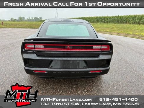 Used 2024 Dodge Charger Daytona Scat Pack w/ Plus Group AWD/4WD image 7