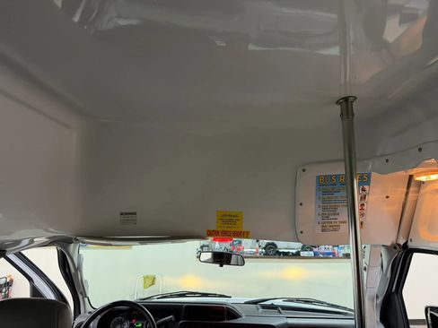 Used 2014 Ford E-250 and Econoline 250 Extended w/ Power Group image 40