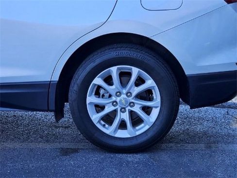 Used 2021 Chevrolet Equinox LT image 14