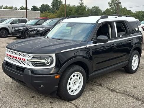 New 2026 Ford Bronco Sport Heritage w/ Convenience Package AWD/4WD image 3