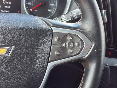 Used 2023 Chevrolet Traverse LT AWD/4WD image 16