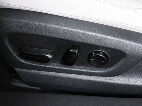 Used 2025 Lexus UX 300h AWD w/ Cold Area Package image 26