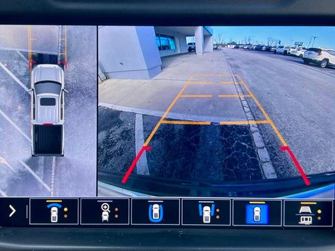 Used 2021 GMC Sierra 1500 Denali w/ Denali Ultimate Package image 16