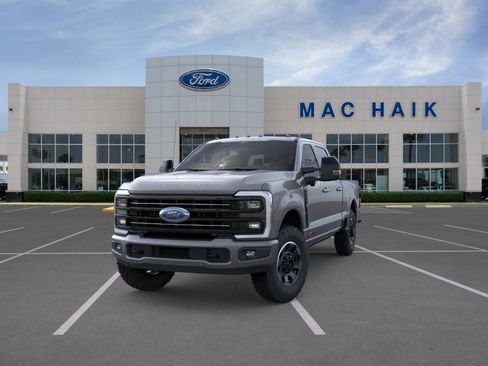 New 2026 Ford F250 Platinum w/ Tremor Off-Road Package AWD/4WD image 2