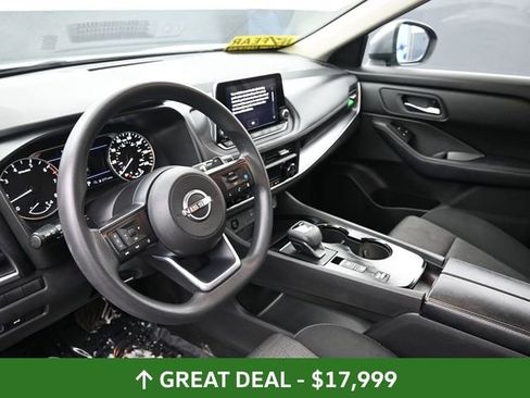 Used 2024 Nissan Rogue SV image 23