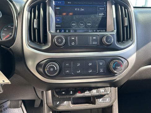 Used 2021 Chevrolet Colorado LT w/ Safety Package image 17