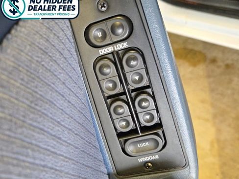 Used 1988 Ford Mustang LX RWD image 18