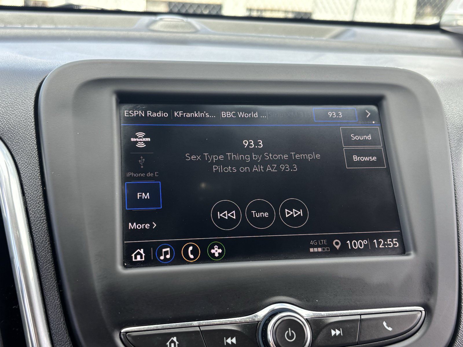 Used 2022 Chevrolet Equinox LS w/ LS Convenience Package FWD image 23