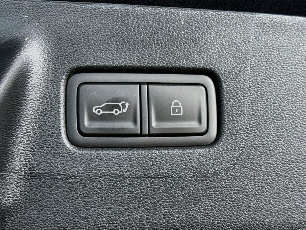Used 2026 Hyundai Santa Fe SEL AWD/4WD image 29