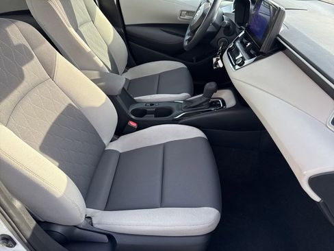 Certified 2024 Toyota Corolla LE image 11